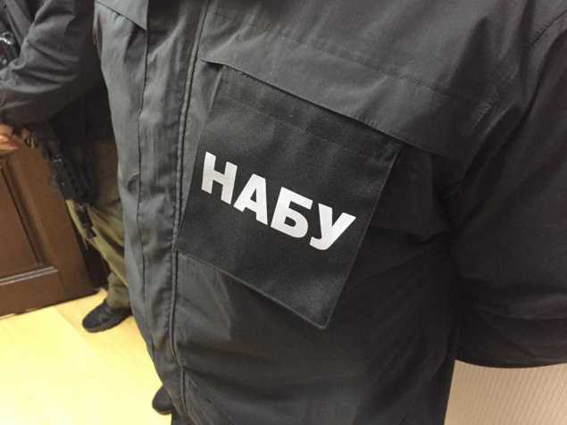 В Окружному адмінсуді Києва НАБУ проводить обшуки