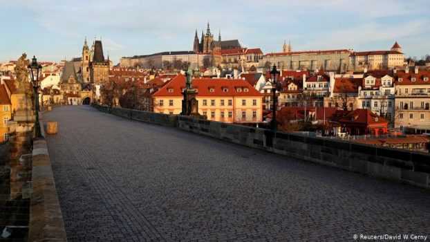 Суд в Чехії визнав незаконними заходи уряду проти коронавіруса